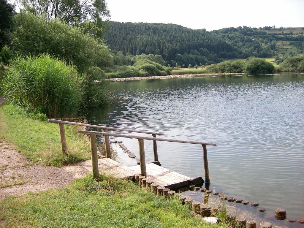 Landhaus Bad Bertrich Gasthuis *